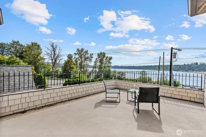 Property photo for 1542 E Sammamish Parkway Ne, Sammamish photo 19