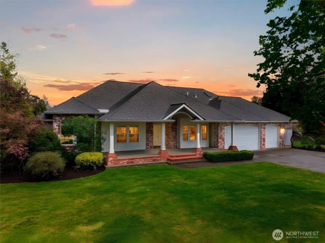 Property photo for 929 E Hemmi Road, Everson