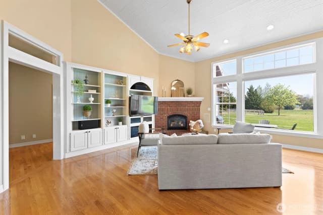 Property photo for 929 E Hemmi Road, Everson photo 3