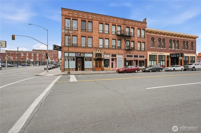 Property photo for 176 S Howard Street, Spokane photo 27