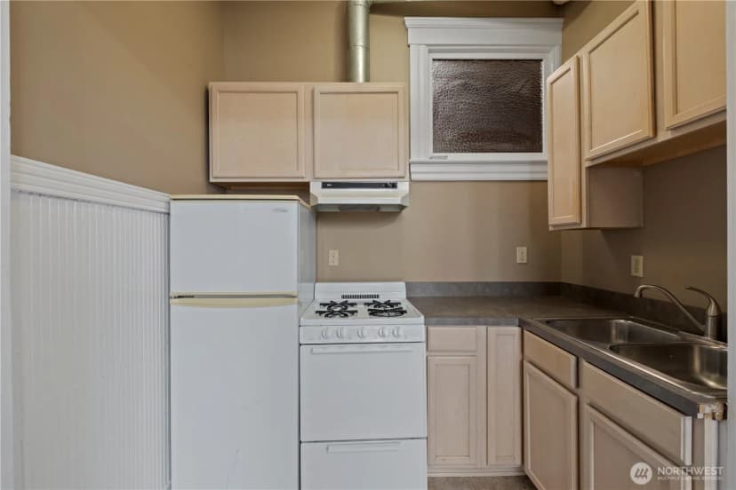 Property photo for 176 S Howard Street, Spokane photo 22