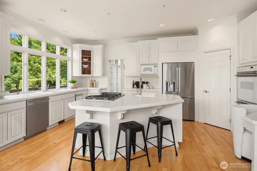 Property photo for 19524 Se 24th Place, Sammamish photo 14