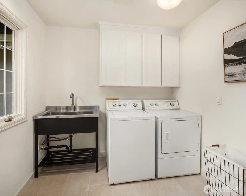 Property photo for 19524 Se 24th Place, Sammamish photo 28