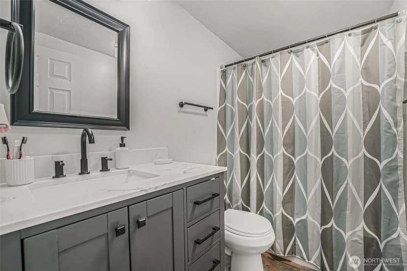 Property photo for 6622 146th Street Sw #10, Lakewood photo 13