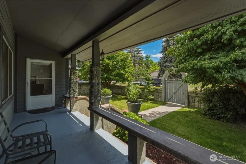 Property photo for 330 W Highland Avenue, Chelan photo 35