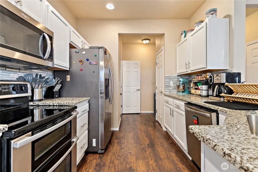Property photo for 111 178th Street Ct E, Spanaway photo 9