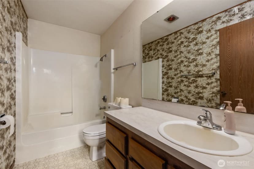 Property photo for 5359 Ruby Place Ne, Bainbridge Island photo 27