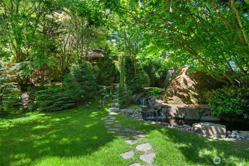 Property photo for 19862 Ne 126th Place, Woodinville photo 33