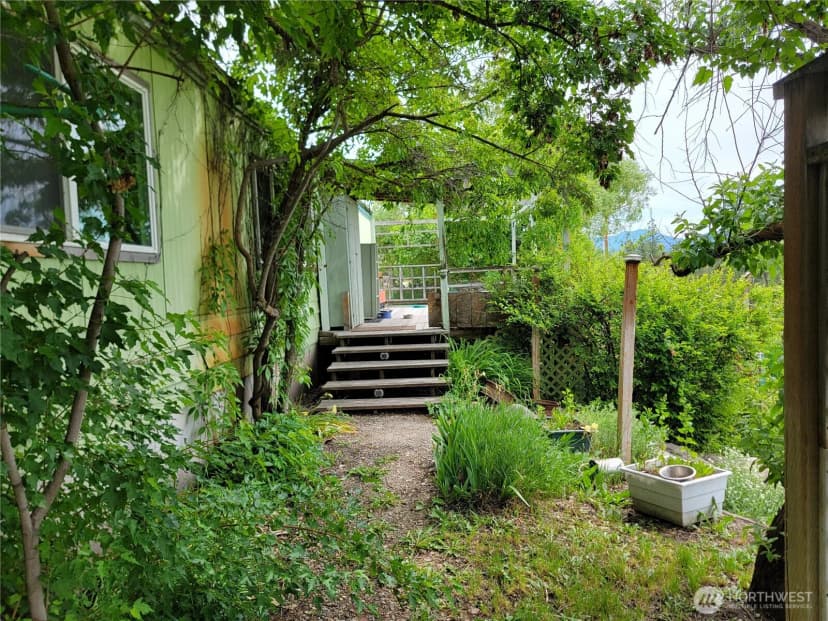 Property photo for 220 Center Road, Republic photo 30