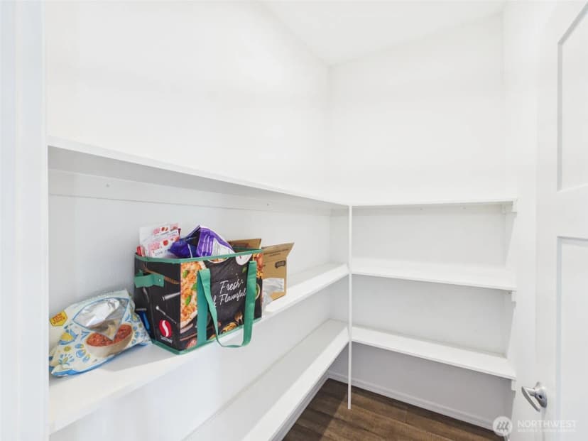 Property photo for 220 Center Road, Republic photo 12