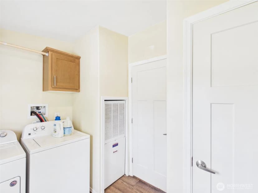 Property photo for 220 Center Road, Republic photo 13