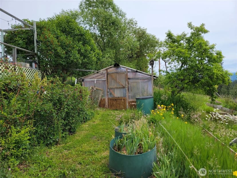 Property photo for 220 Center Road, Republic photo 27