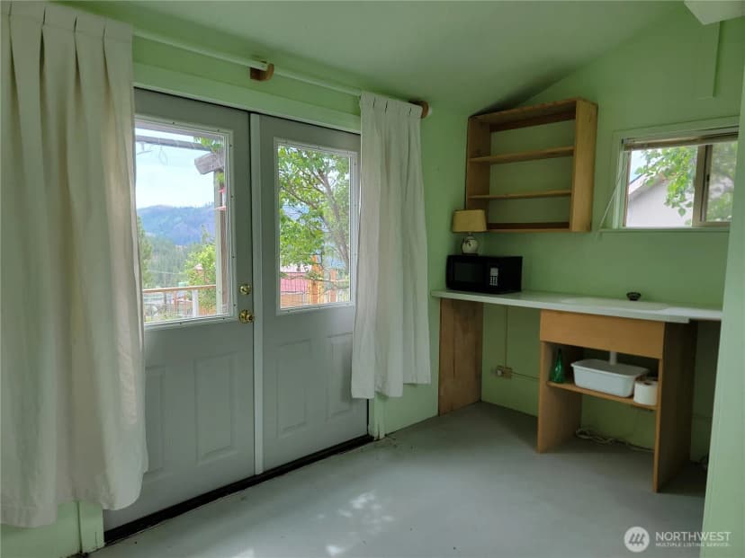 Property photo for 220 Center Road, Republic photo 19