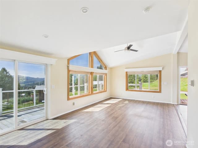 Property photo for 220 Center Road, Republic photo 4