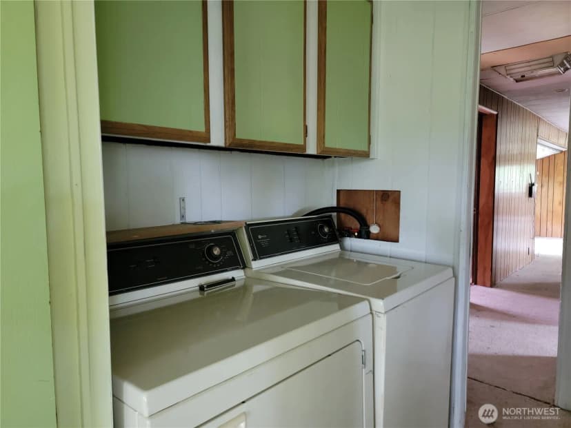 Property photo for 220 Center Road, Republic photo 35