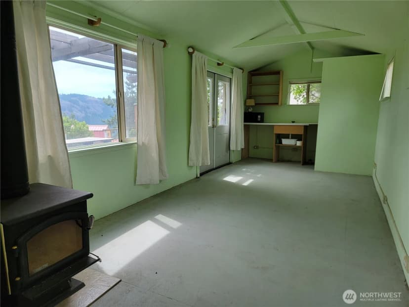 Property photo for 220 Center Road, Republic photo 18