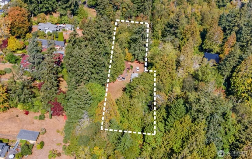 Property photo for 10395 Ne Pine Way, Bainbridge Island photo 12
