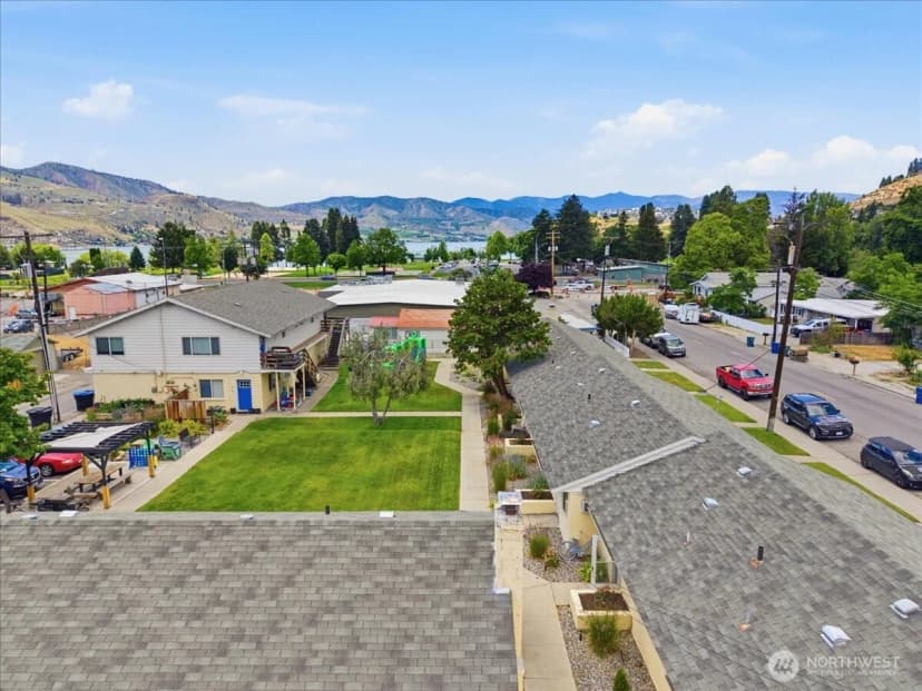 Property photo for 315 W Gibson Avenue, Chelan photo 22