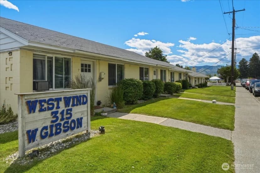 Property photo for 315 W Gibson Avenue, Chelan photo 7