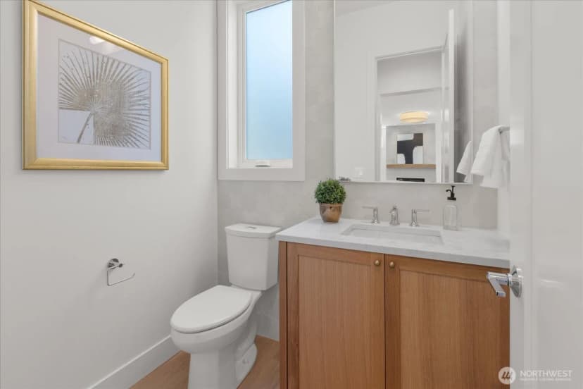 Property photo for 5739 25th Avenue Ne, Seattle photo 20