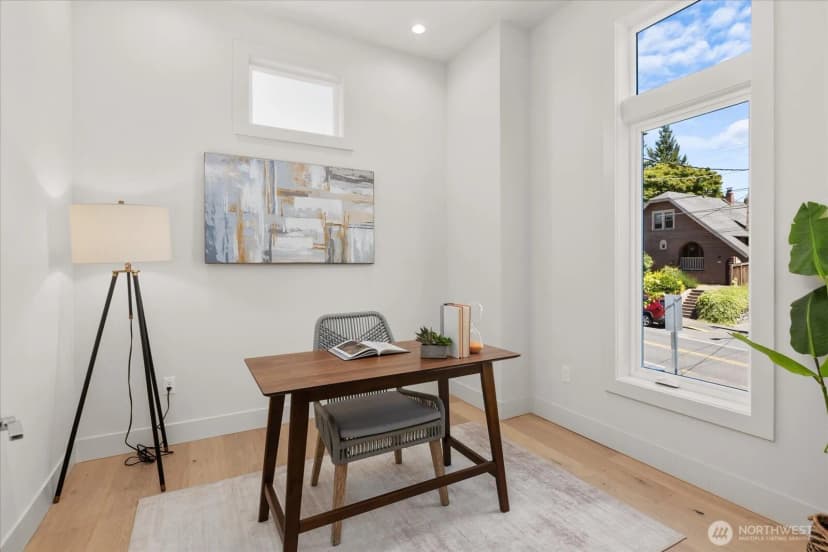Property photo for 5739 25th Avenue Ne, Seattle photo 19