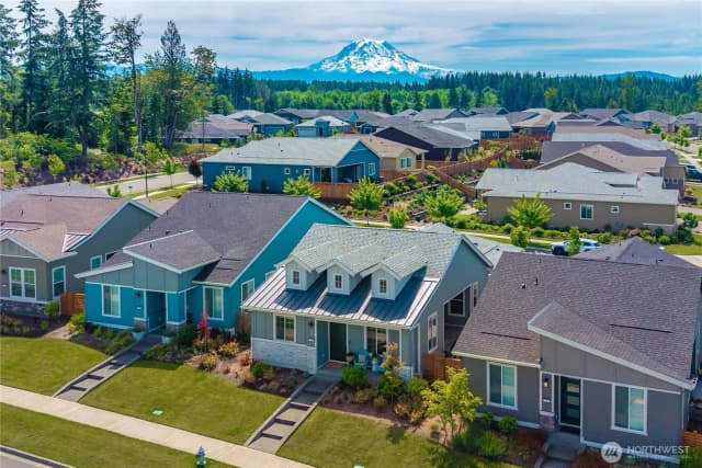 Property photo for 17503 154th Street E, Bonney Lake photo 2