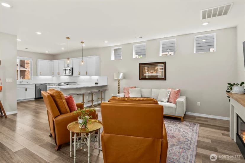 Property photo for 17503 154th Street E, Bonney Lake photo 8