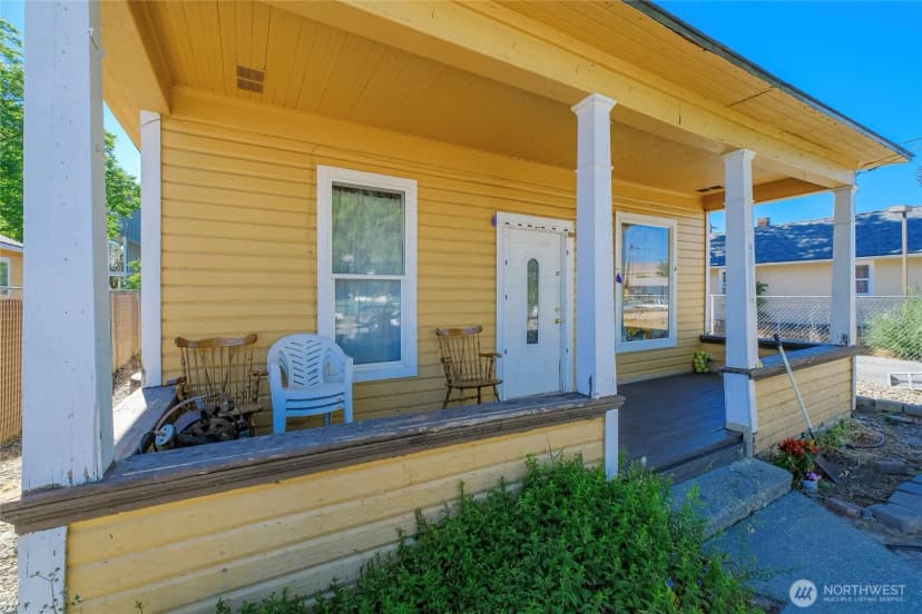 Property photo for 814 816 Cascade Street, Wenatchee photo 7