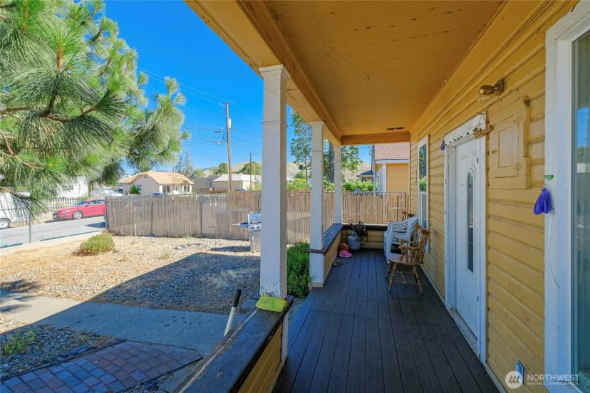 Property photo for 814 816 Cascade Street, Wenatchee photo 11