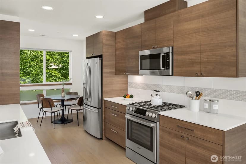 Property photo for 1809 13th Avenue, Seattle photo 19