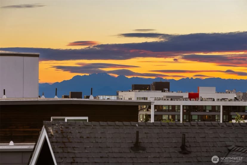 Property photo for 1809 13th Avenue, Seattle photo 35