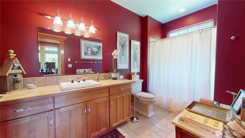 Property photo for 8102 E Perelli Lane, Port Orchard photo 24