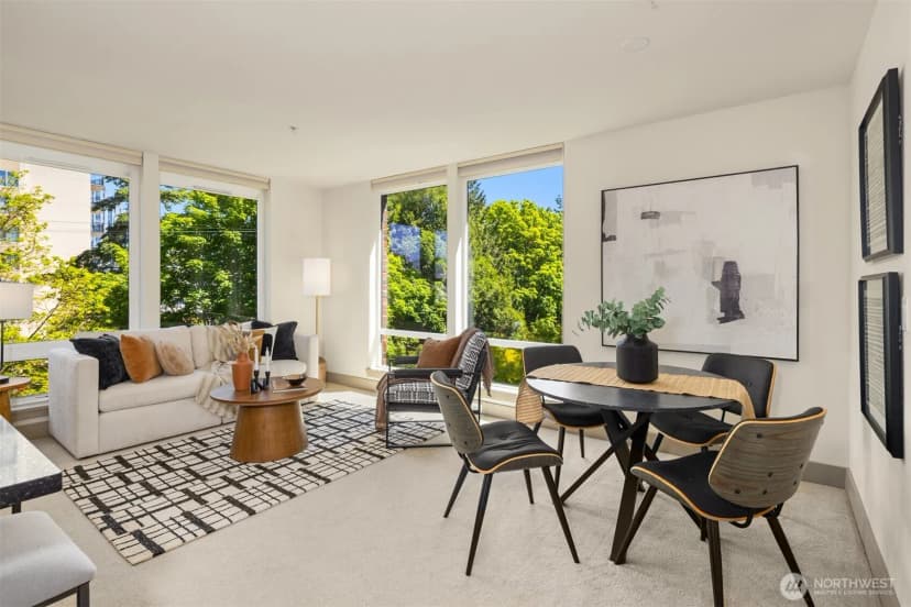Property photo for 4547 8th Avenue Ne #410, Seattle photo 11