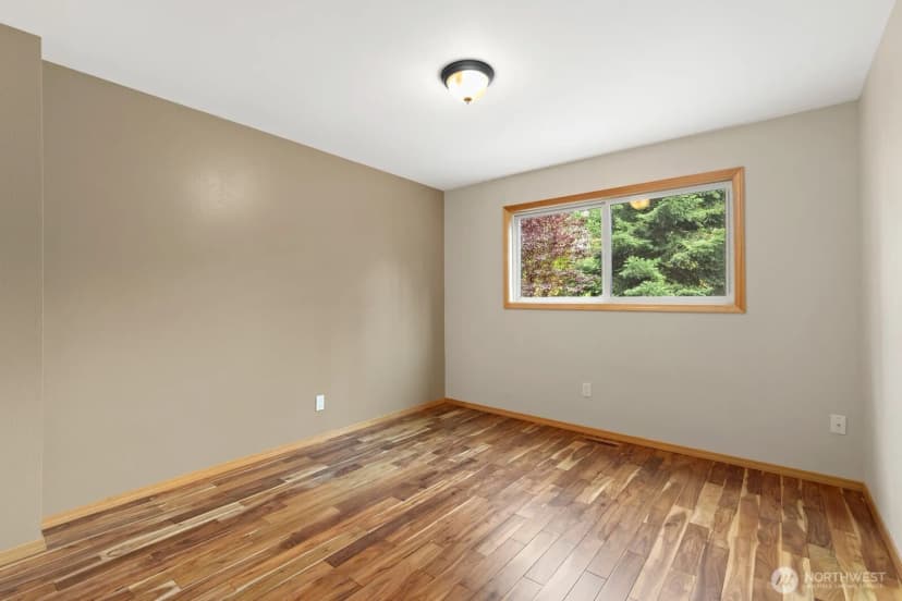 Property photo for 12450 Ne 141st Street, Kirkland photo 23