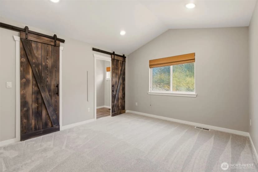 Property photo for 8517 36th Avenue Ne, Marysville photo 23