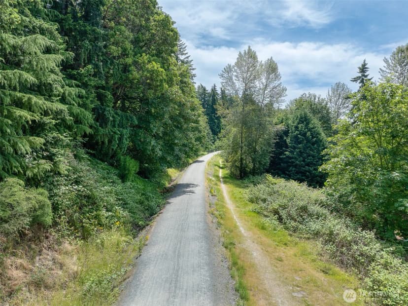 Property photo for 11056 Ne 33rd Place #c4, Bellevue photo 23