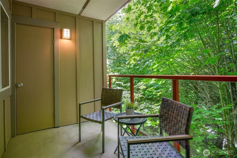 Property photo for 11056 Ne 33rd Place #c4, Bellevue photo 17
