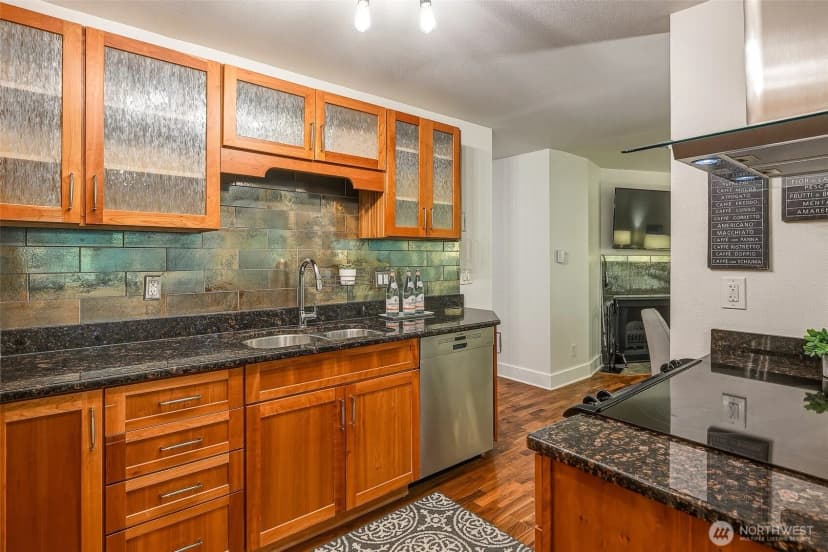 Property photo for 11056 Ne 33rd Place #c4, Bellevue photo 9