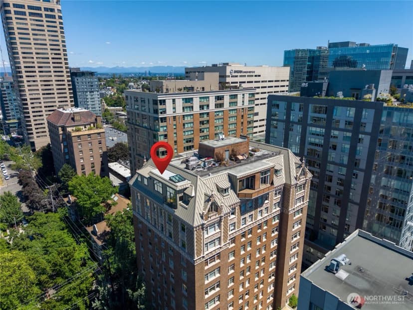 Property photo for 1017 Minor Avenue #1401, Seattle photo 17