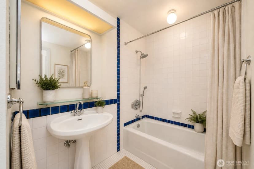 Property photo for 1017 Minor Avenue #1401, Seattle photo 11