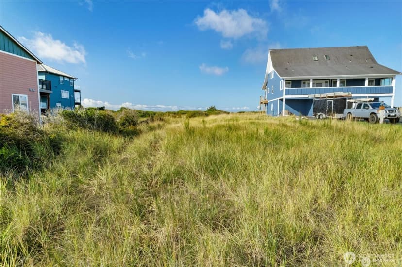 Property photo for 1075 Ocean Shores Boulevard Sw, Ocean Shores photo 7