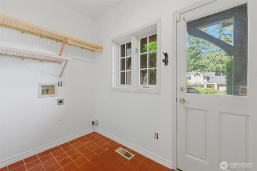 Property photo for 306 Keach Loop Steilacoom, Steilacoom photo 32