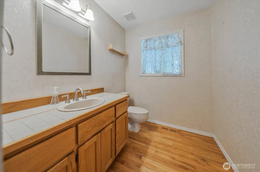 Property photo for 4204 27th Avenue Nw, Gig Harbor photo 21