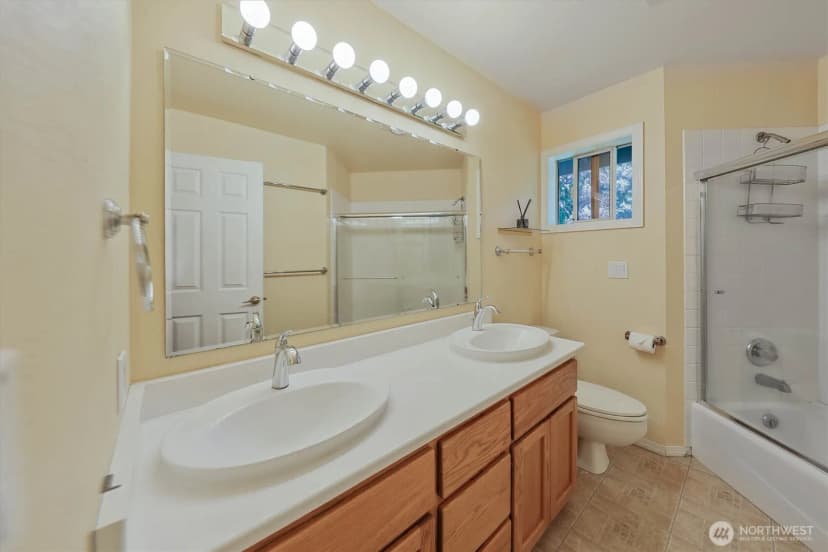 Property photo for 4204 27th Avenue Nw, Gig Harbor photo 32
