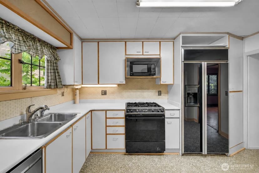 Property photo for 434 N Borough Road, Tacoma photo 12
