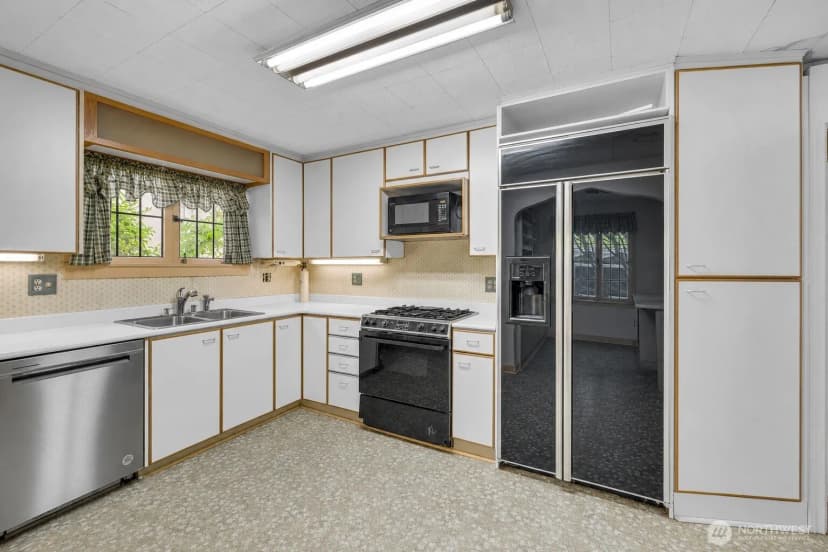 Property photo for 434 N Borough Road, Tacoma photo 13