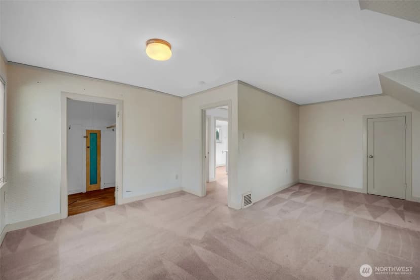 Property photo for 434 N Borough Road, Tacoma photo 25