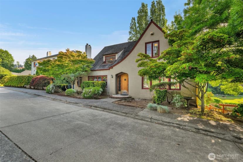 Property photo for 434 N Borough Road, Tacoma