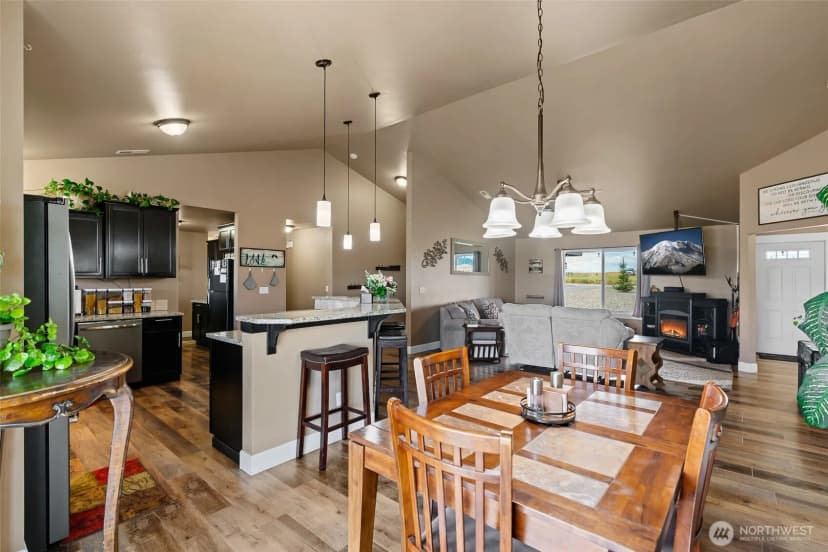 Property photo for 1510 Bitterbrush Drive, Ellensburg photo 13