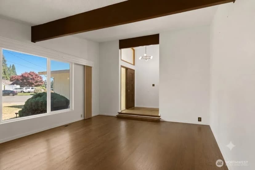 Property photo for 26607 Manchester Court, Kent photo 3